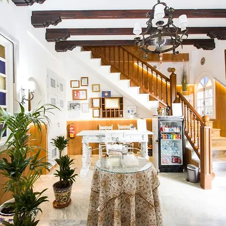 La Estrella 3* 마르베야