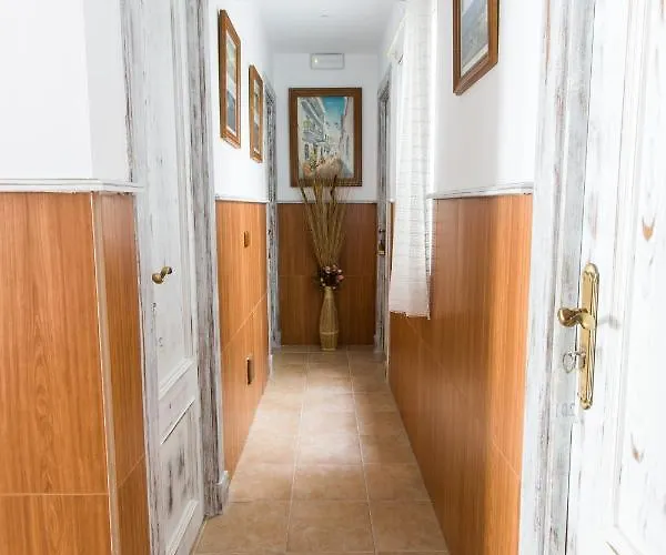 Gasthuis La Estrella 3*